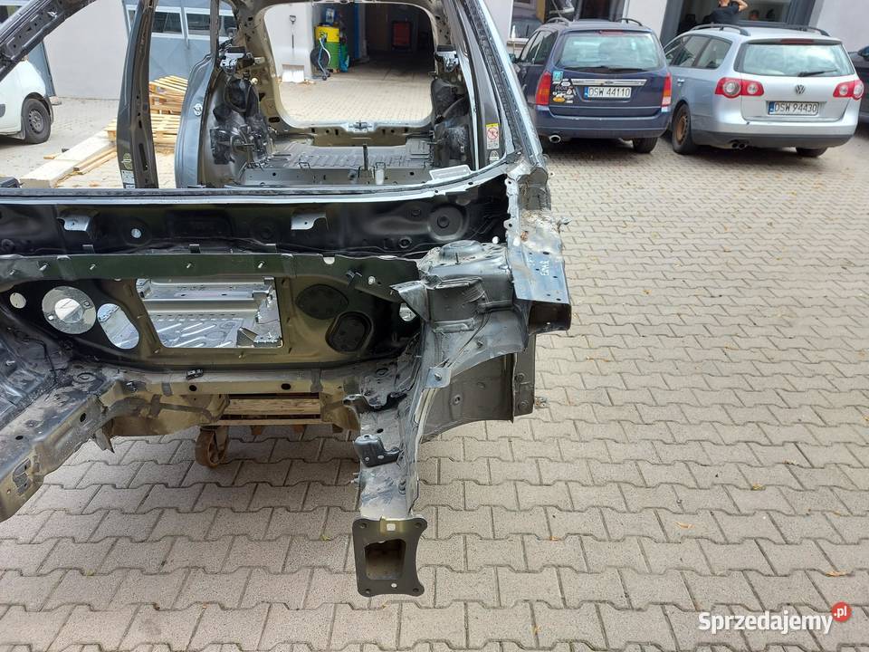 Skoda Enyaq 5LA iV60 ĆWIARTKA PODŁUŻNICA LEWY Motoryzacja