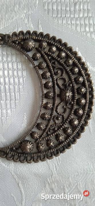 NASZYJNIK Z ANTYCZNYM MEDALIONEM Piła