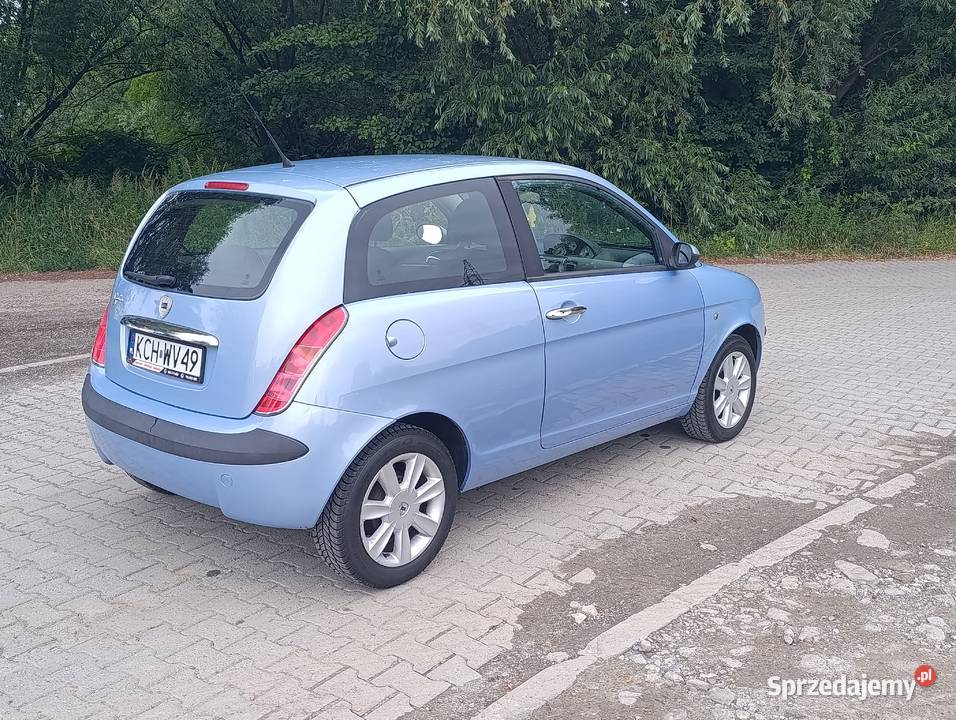 Lancia Ypsilon 12 60 Małe Miejskie AutoNie benzyna Bujaków