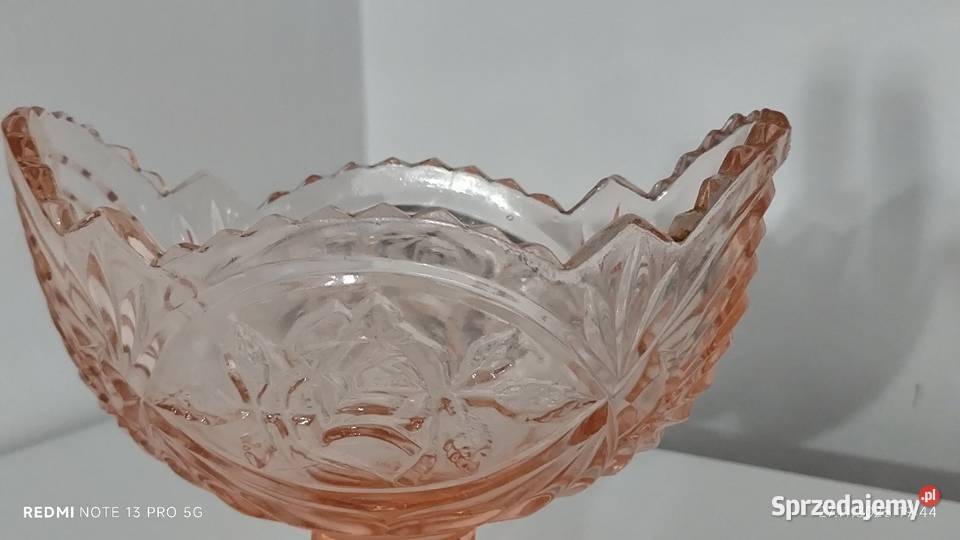 Szkło Kolorowe Żardiniera z Różą HZG Ząbkowice Wiązów