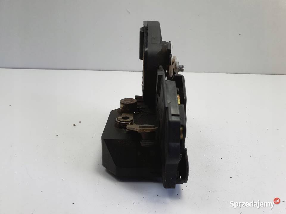 Volvo XC70 I V70 I ZAMEK DRZWI lewy tył KIEROWCY Chełm