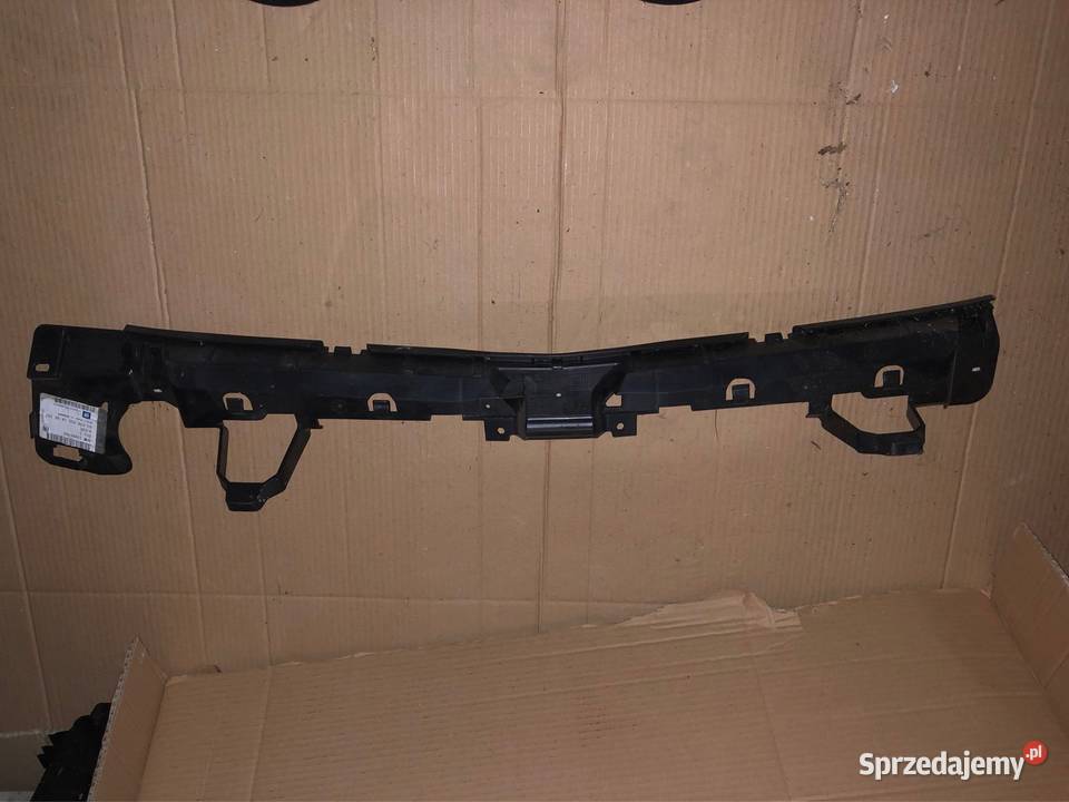 ślizg zderzaka tył opel astra J IV HB 13266742 Kozy