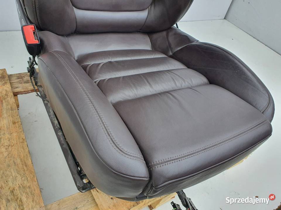 Porsche Cayenne FOTELE KOMPLET FOTELI europa DVD Rudka