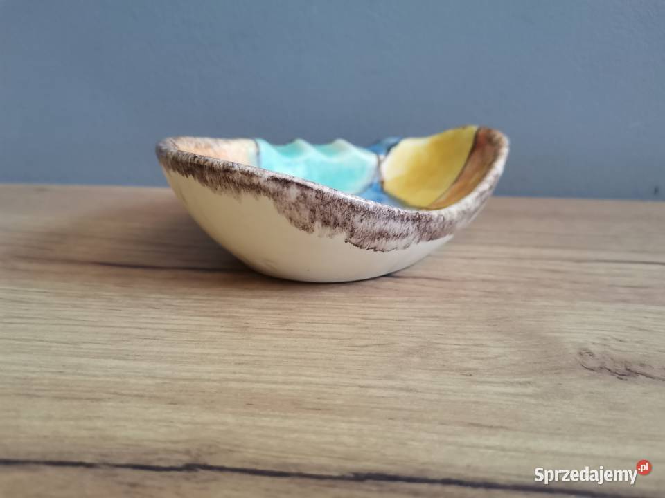 Stara nieużywana popielniczka Pikasiak porcelana