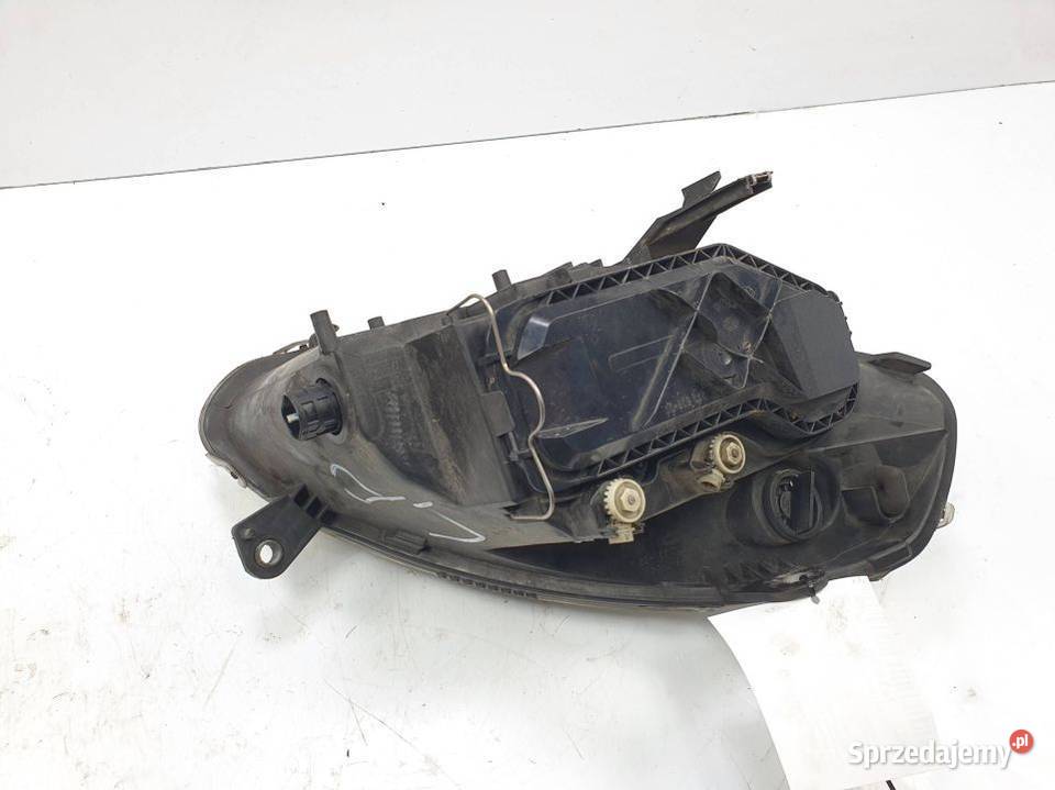 LAMPA LEWA PRZÓD LANCIA YPSILON 27053100L Pozostałe Lipno sprzedam