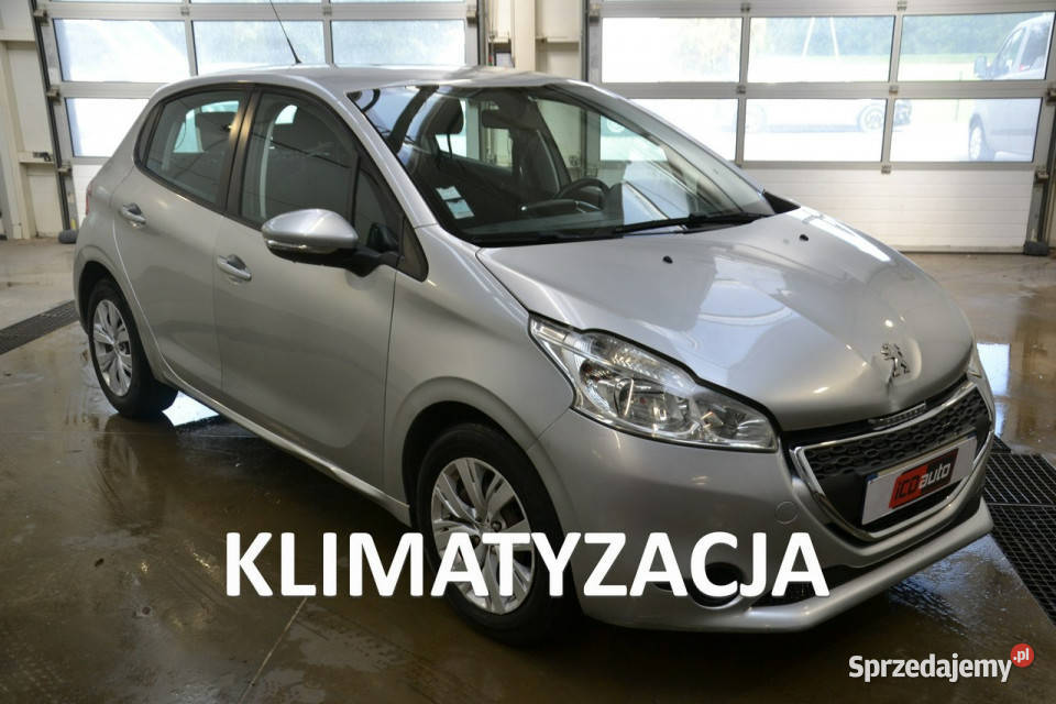 Peugeot 208 12 benzyna 82 klimatyzacja tablet Kęty sprzedam