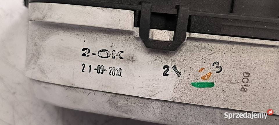LICZNIK ZEGAR VOLVO V60 31270901AA Pozostałe Lipno sprzedam