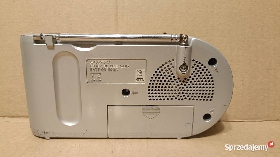 SONY ICF304 przenośne radyjko