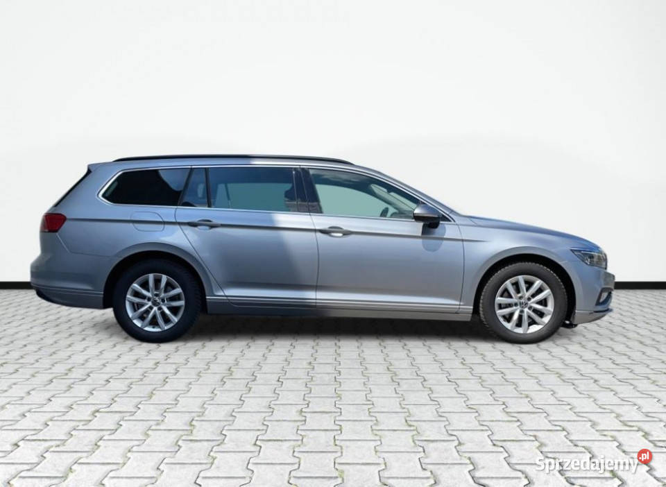 Volkswagen Passat 2022r FV23 Kamera ElKlapa 1968cm3 mazowieckie Warszawa