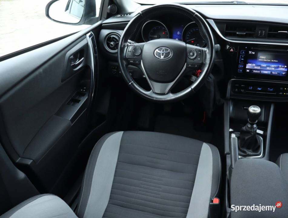 Toyota Auris 12 Ti Hatchback Łódź