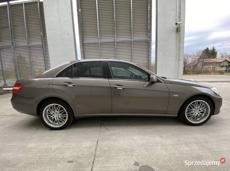 MercedesBenz W212 E klasa 22 Diesiel Automat beżowy Klasa E Mercedes-Benz Przemyśl