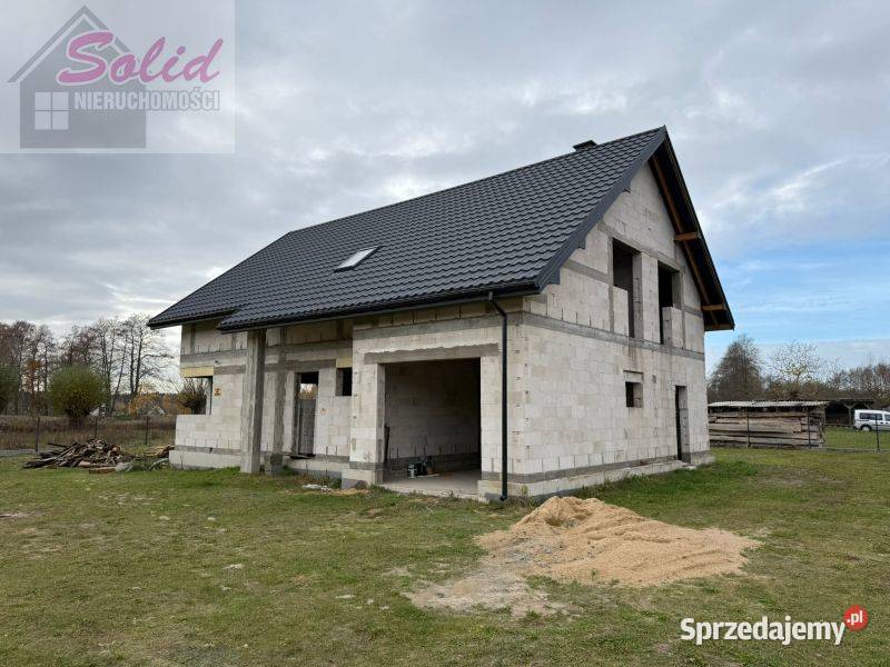 Dom lesie jeziora Koszelówka 244m2