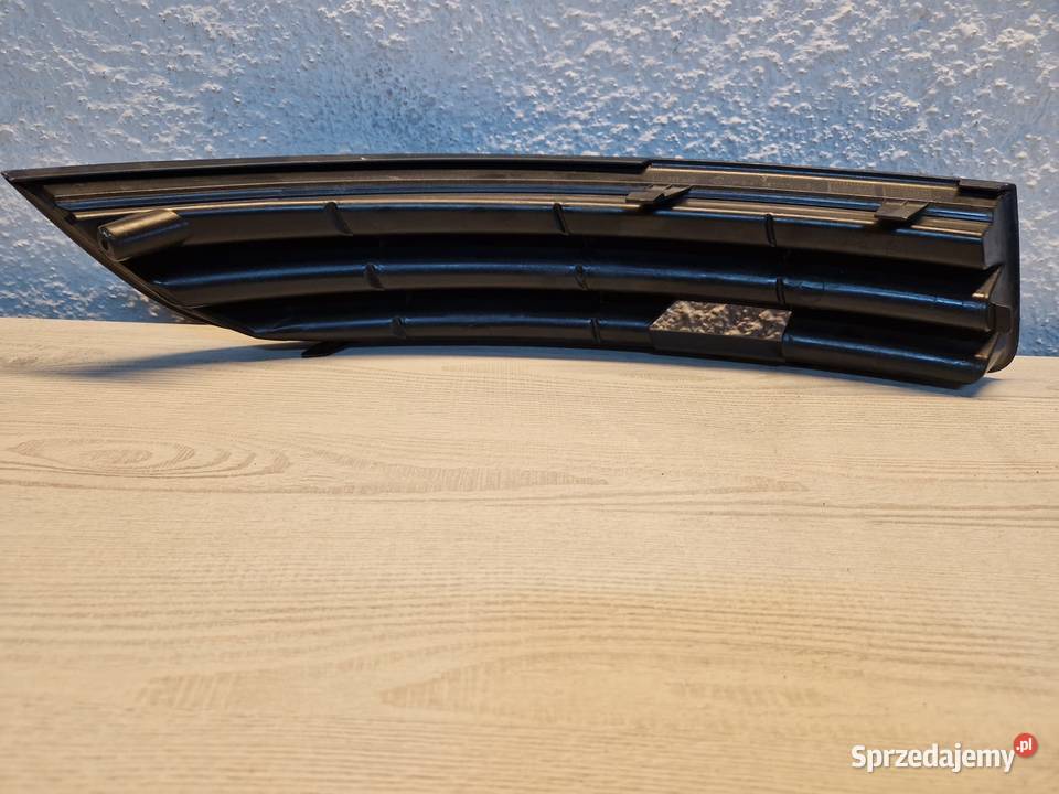 Kratka zderzaka VW Passat B620062010 Strona Kwilcz