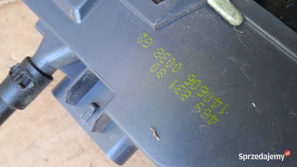 CITROEN C3 I KLAMKA ZAMEK DRZWI PRZÓD LEWY 5PIN osobowe Zbierkowo sprzedam