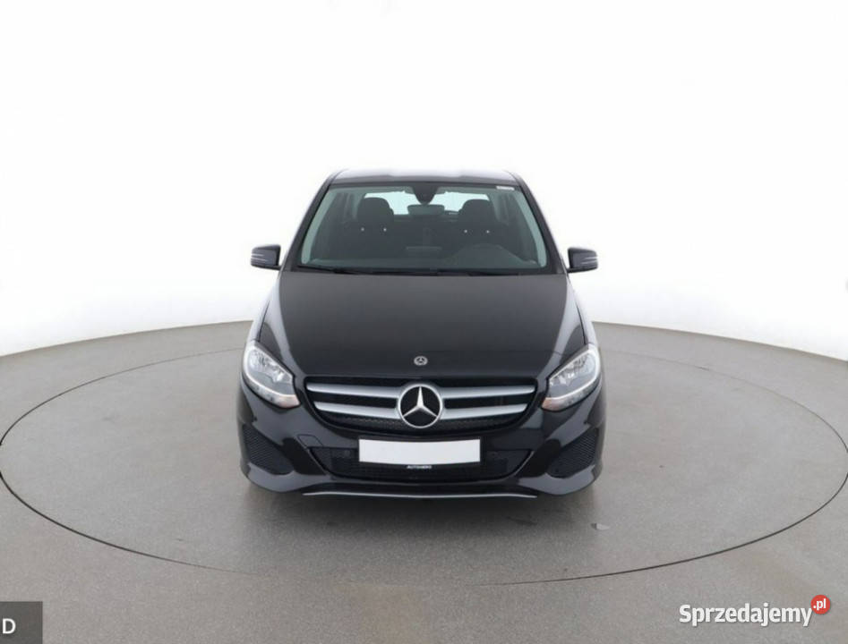 Mercedes B 180 gwarancji 2x koła serwis ASO W246 Kraków sprzedam