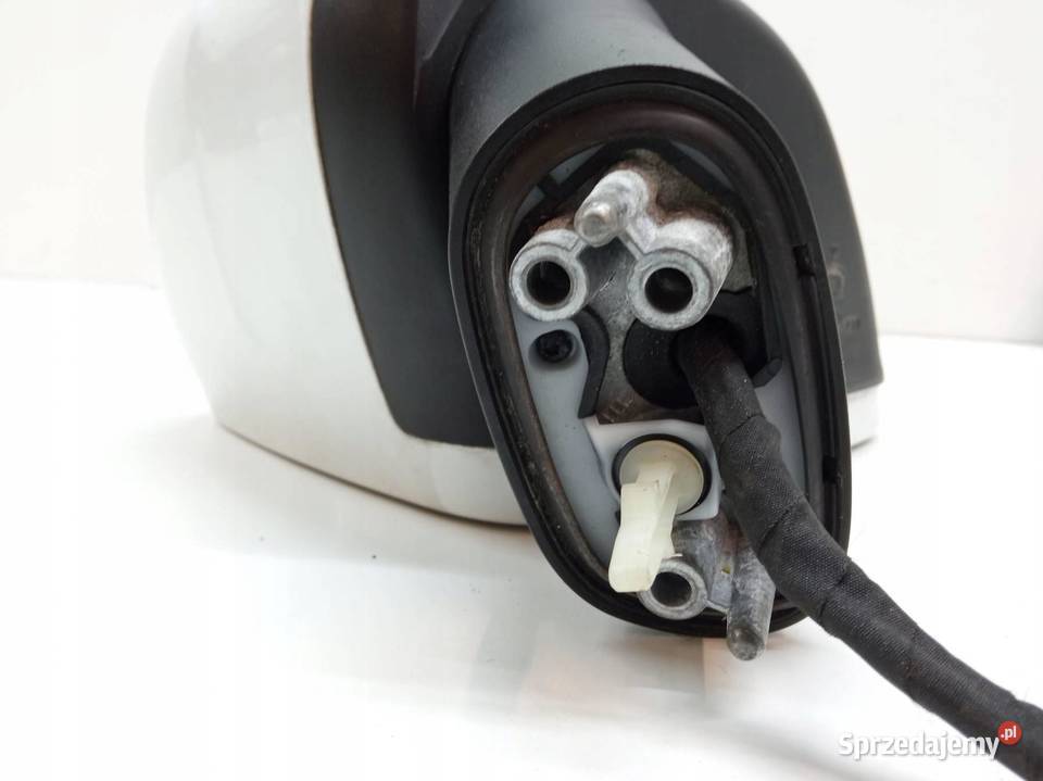 LUSTERKO LEWE 14PIN EUROPA 70746 Volvo XC 90 II