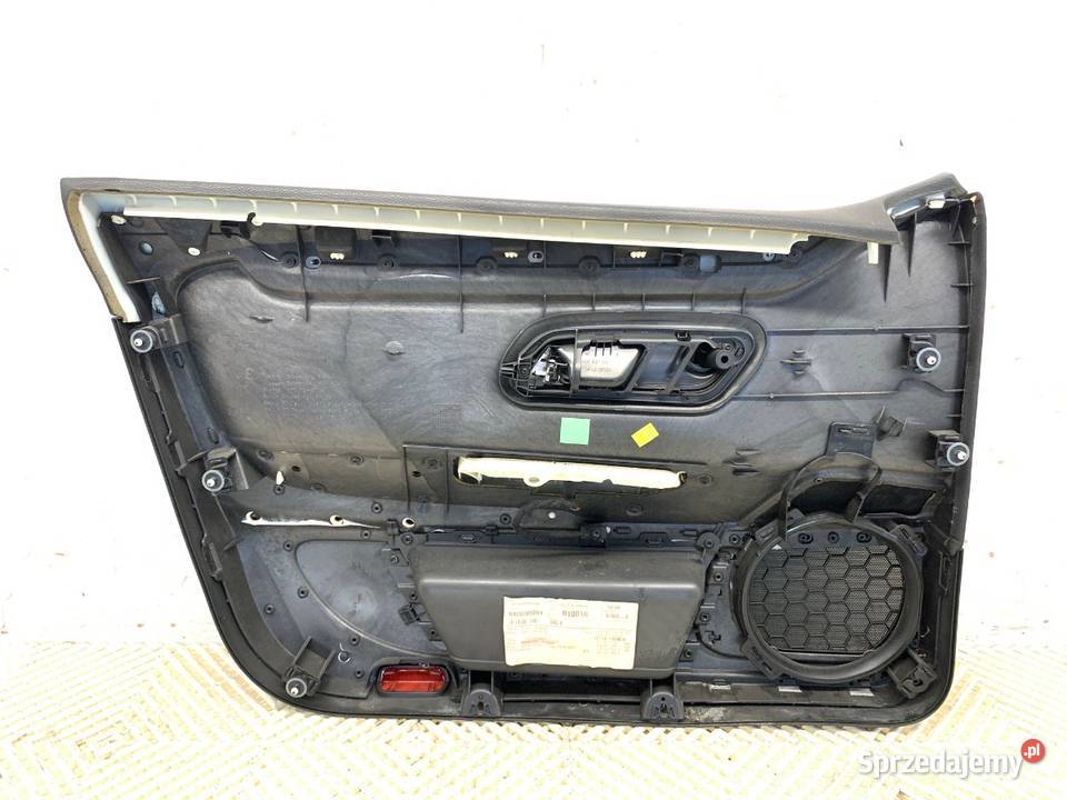 BOCZEK DRZWI PRAWY PRZÓD VW PASSAT CC B6 osobowe