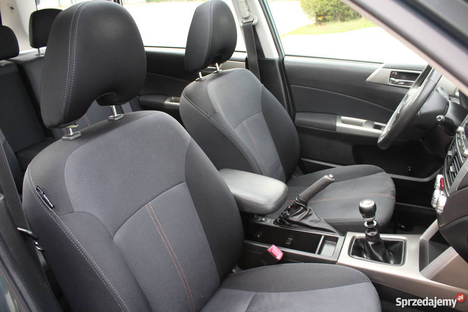 Subaru Forester 20092010r 20 boxer diesel 147 29 klimatyzacja