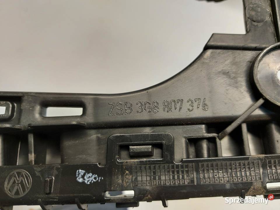 VW Arteon 3G8 2018r ŚLIZG ZDERZAKA PRAWY TYŁ