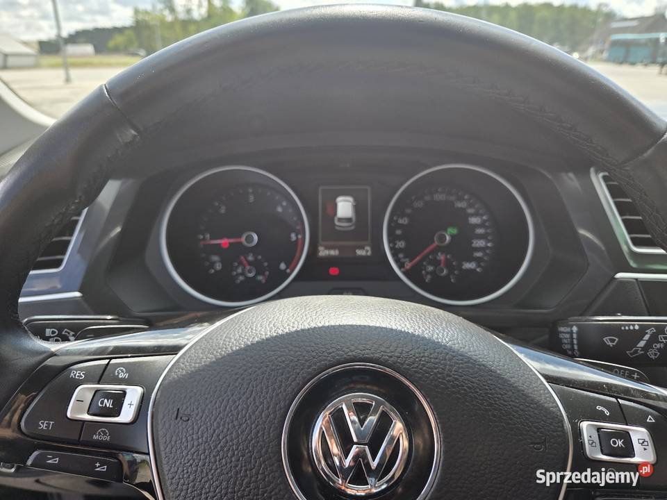 Vw Tiguan 20 tdi DSG poduszka powietrzna łódzkie Piotrków Trybunalski