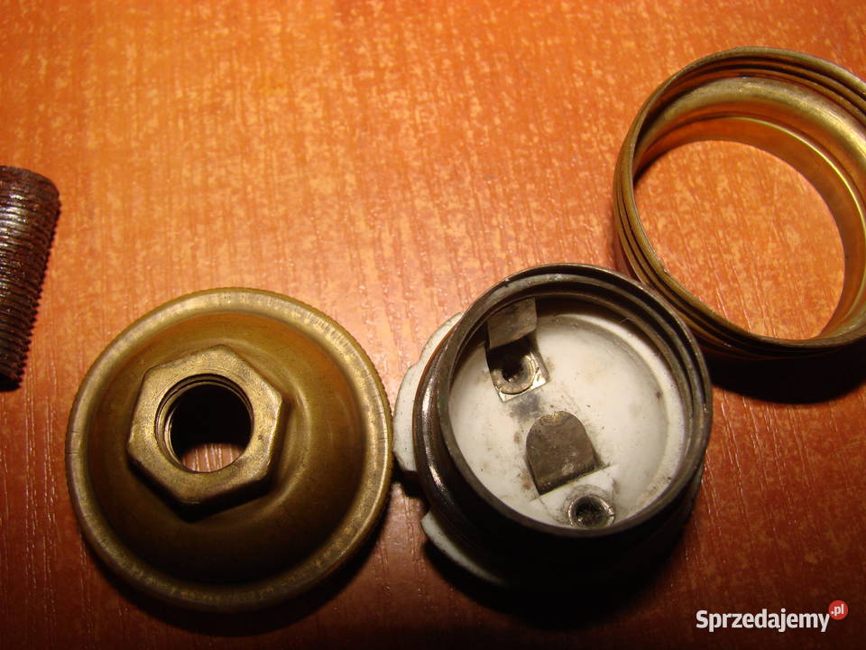 stara mosiężna oprawka żarówki Pruszcz Gdański