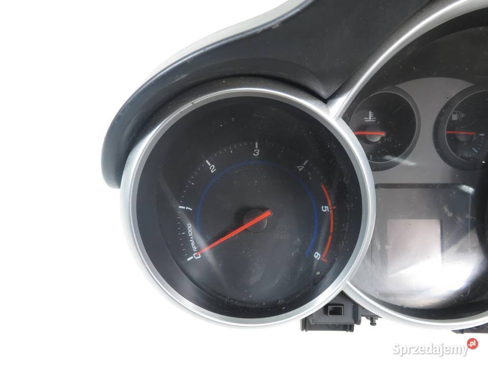 LICZNIK CHEVROLET CRUZE J305 20 Dsl LNP 95472851 sprzedam