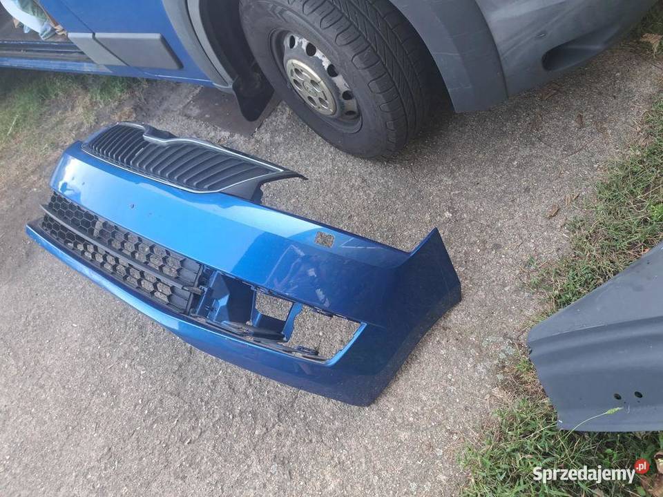 Zderzak przód przedni skoda Rapid 5JA807221B