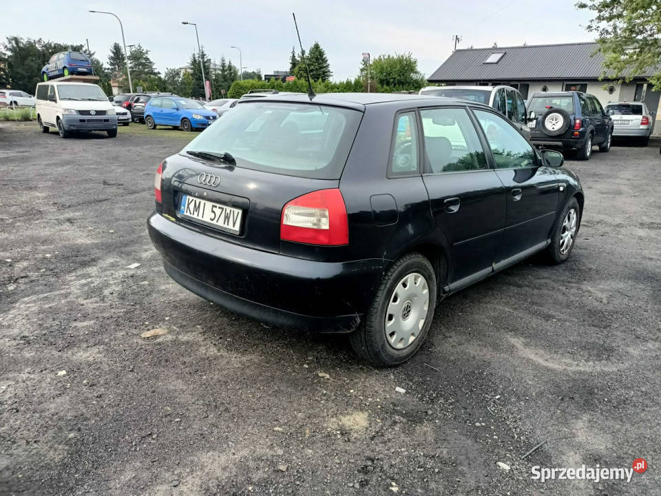 Audi A3 Sportback Audi A3 19TDI 101 02r 8L 290825km Tarnów