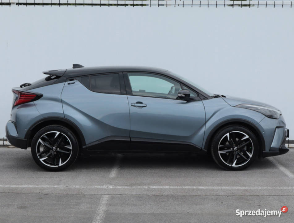 Toyota CHR 18 Hybrid radio sprzedam