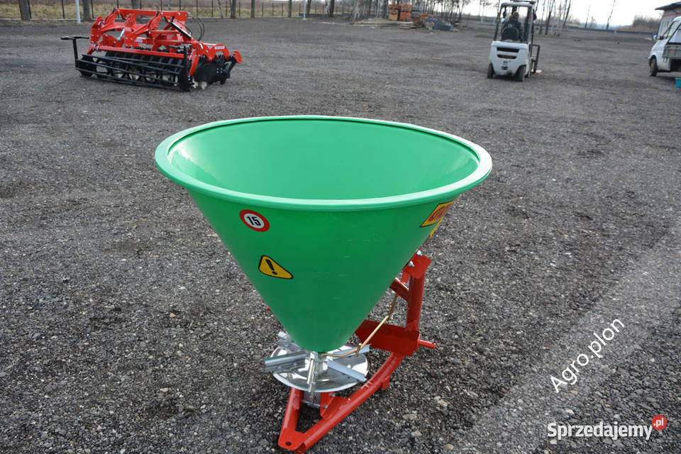 Rozsiewacz do nawozów Lejek 6 łopatek Transport