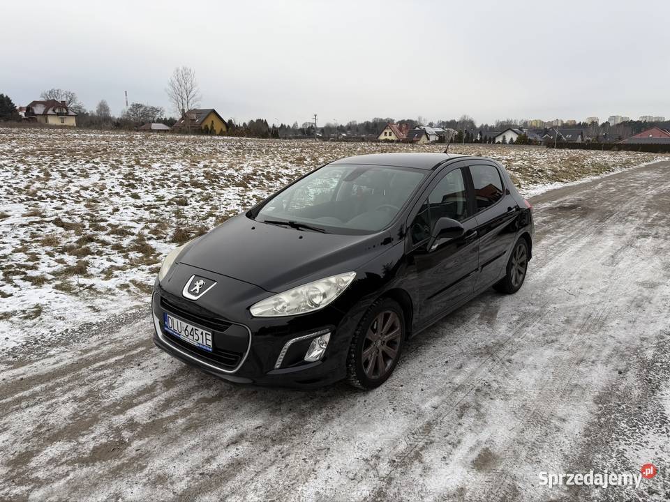 Peugeot 308 2011 16 VTi 177k przebiegu Wrocław