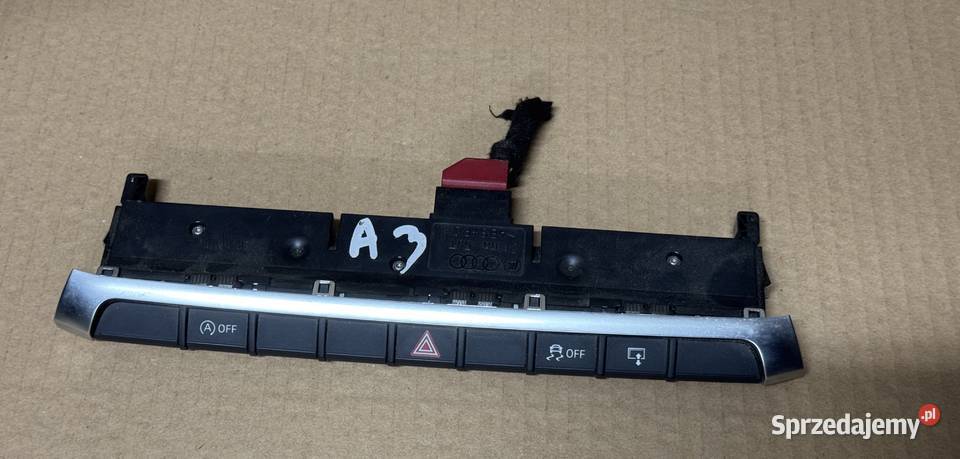 AUDI A3 8V PANEL PRZEŁACZNIK AWARYJNYCH