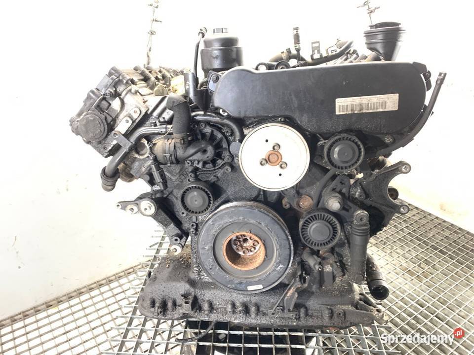 SILNIK AUDI 30 240 CAP 0715 A4 B8 osobowe