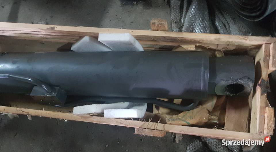 87631274 Siłownik Pakiet Holland Sulechów