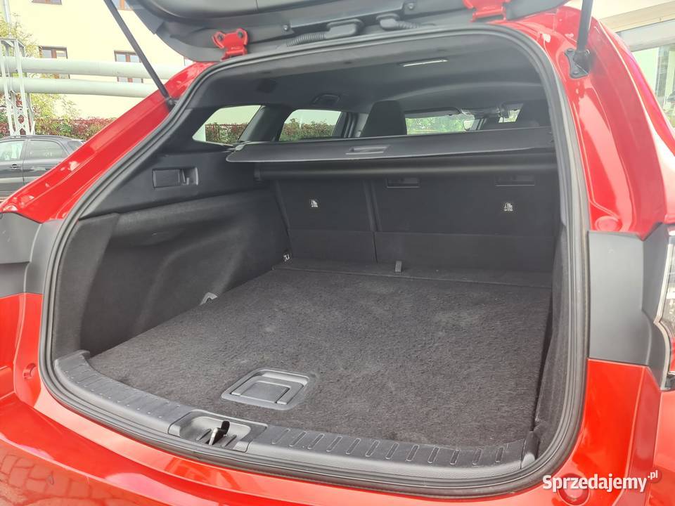 Toyota Corolla Touring Sports 20 Hybrid 184 Team