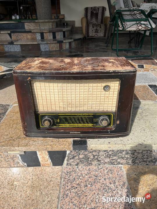 Radio stolica lampowe