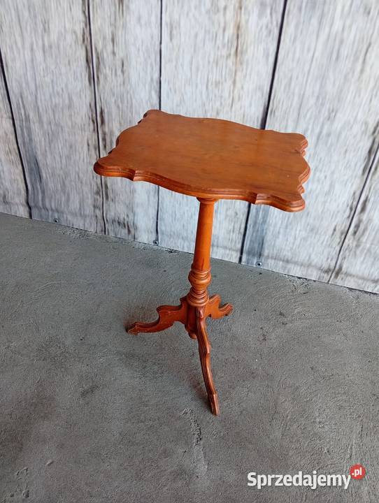 stolik drewniany 317 Byczyna