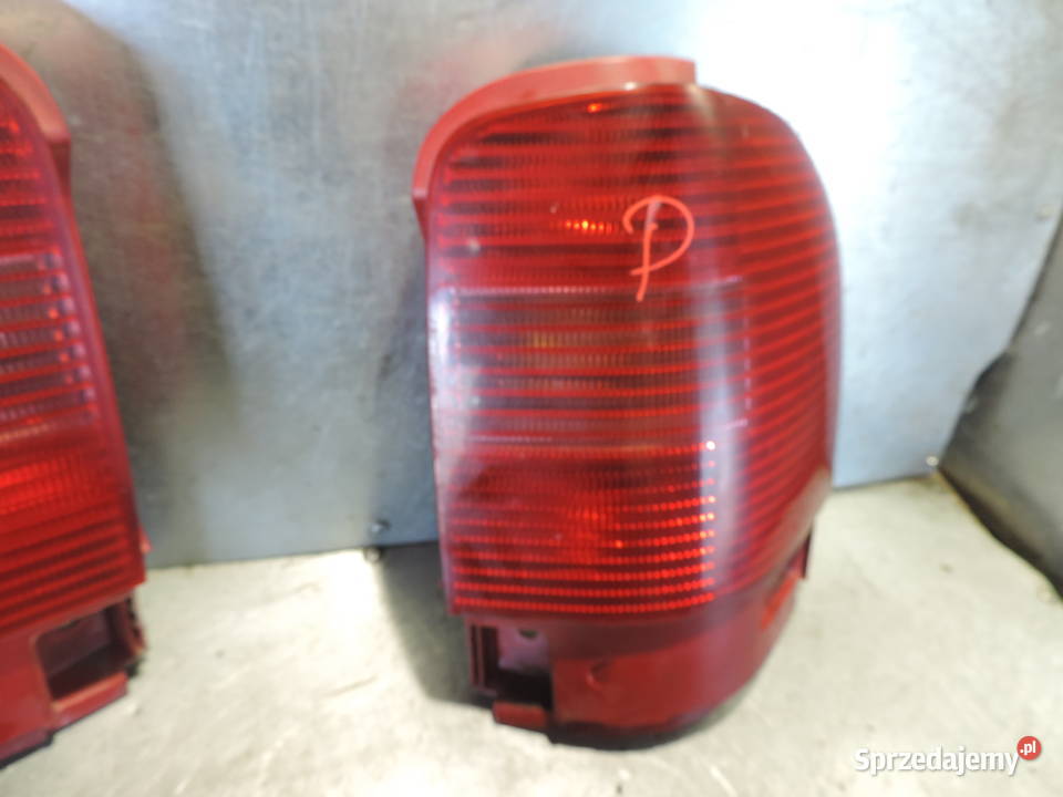 LAMPA PRAWA TYLNA VW SHARAN I LIFT Nowy Sącz