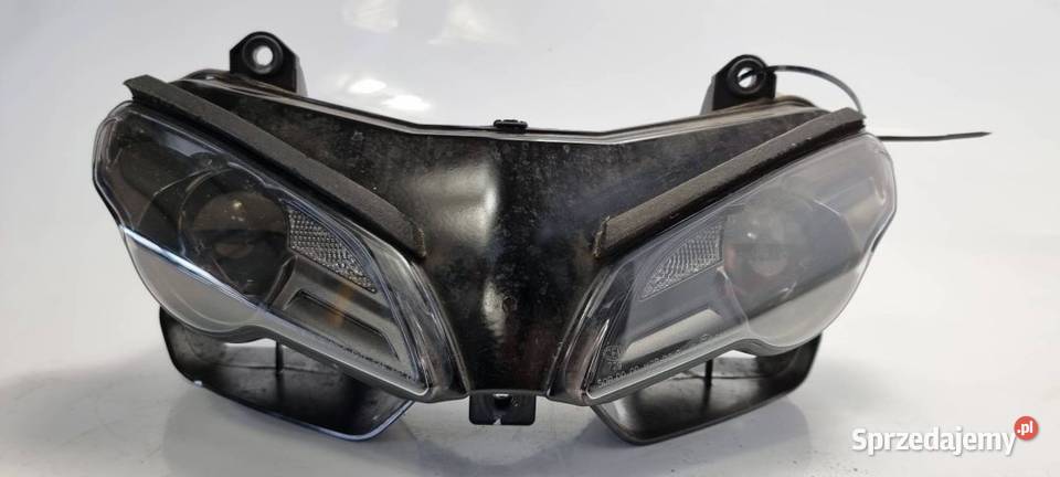 LAMPA PRZÓD MOTOR DUCATI SUPERBIKE 848 2009 EU Lipno
