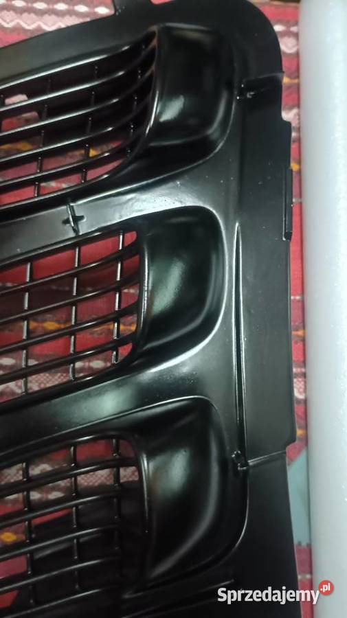 Renault Twingo I Wlot powietrza w masce Maski