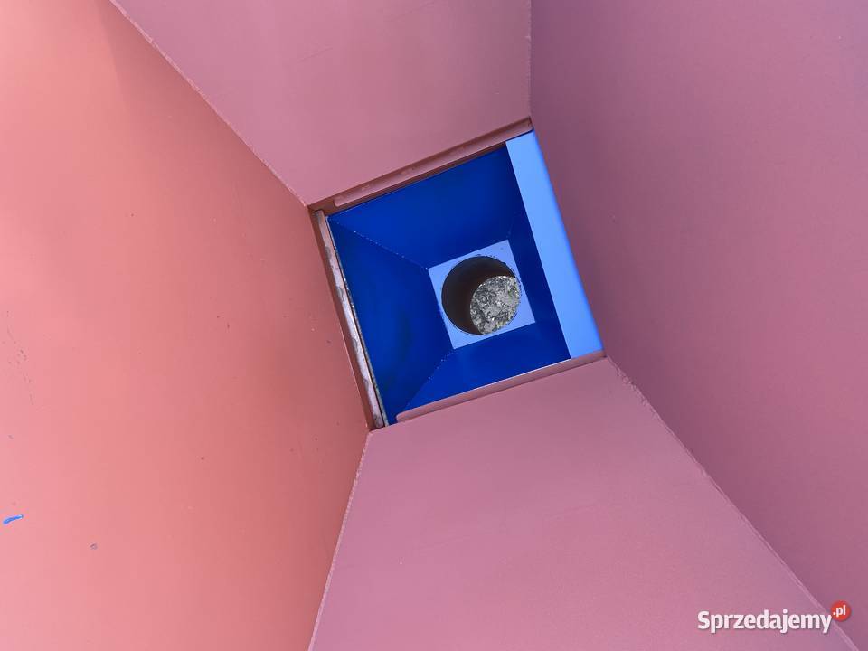 Kosz zasypowy paczkarka Bufor przyjęciowy do big łódzkie Niedrzew Pierwszy