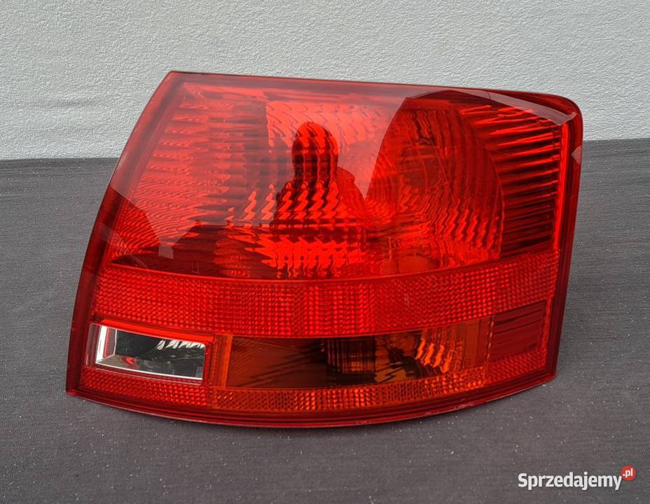 8E9945096E lampa tylna prawa Audi A4 B7 Avant Lampy tylne dolnośląskie Mielęcin