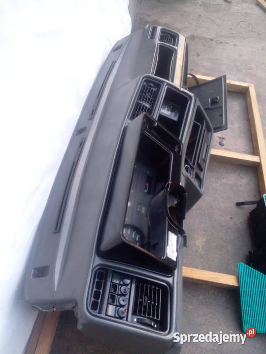 części Ford Sierraford sierradeska rozdzielcza świętokrzyskie Pińczów