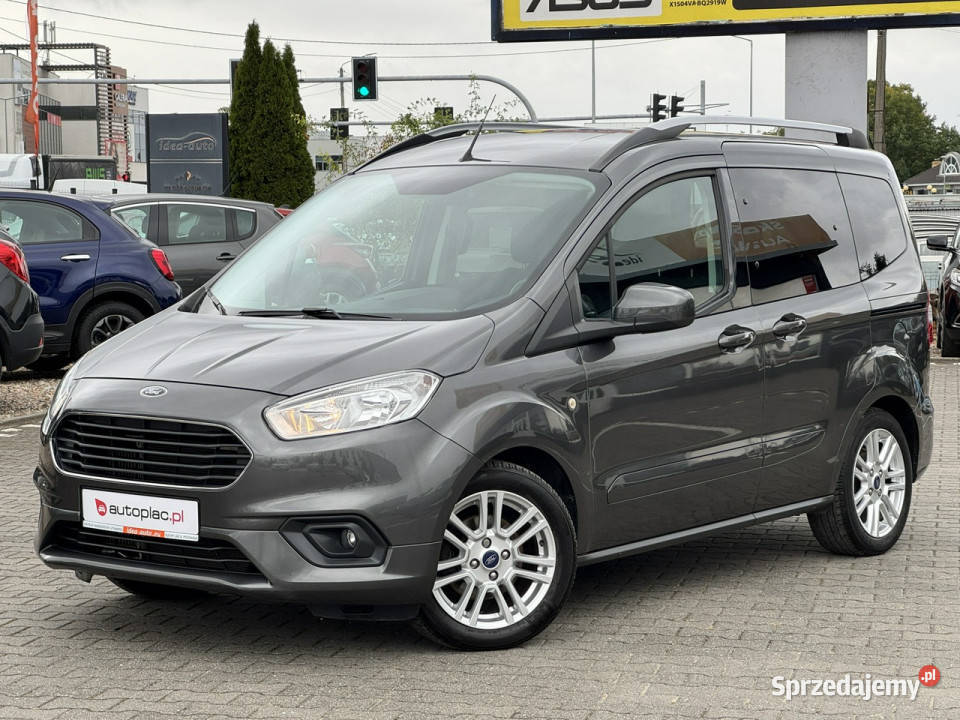 Ford Tourneo Courier isofix Suchy Las