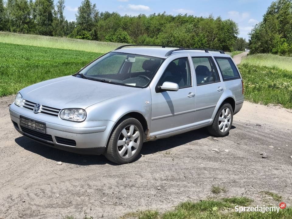 Golf IV 2005 19 101 koni na częścido lasu Łuków