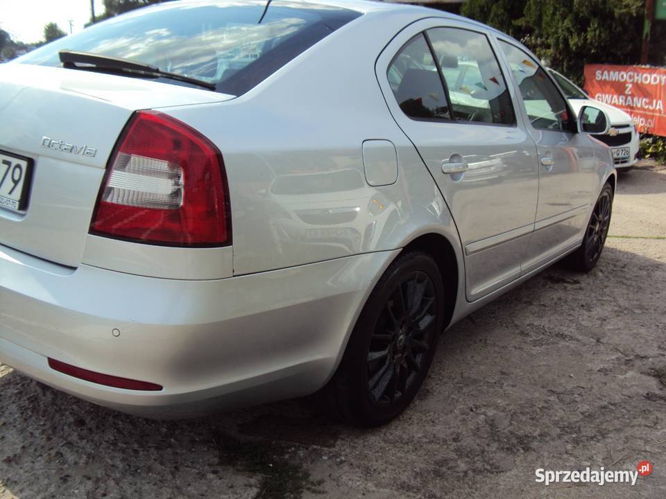 suuper octavia w benzynie zamiana Rok produkcji 2011 Pruszków sprzedam