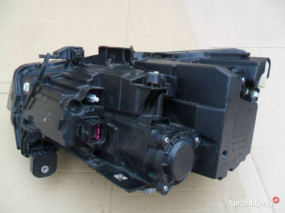 Audi Q2 Lampa Prawa Full Led Matrix 81A Nowy Tomyśl