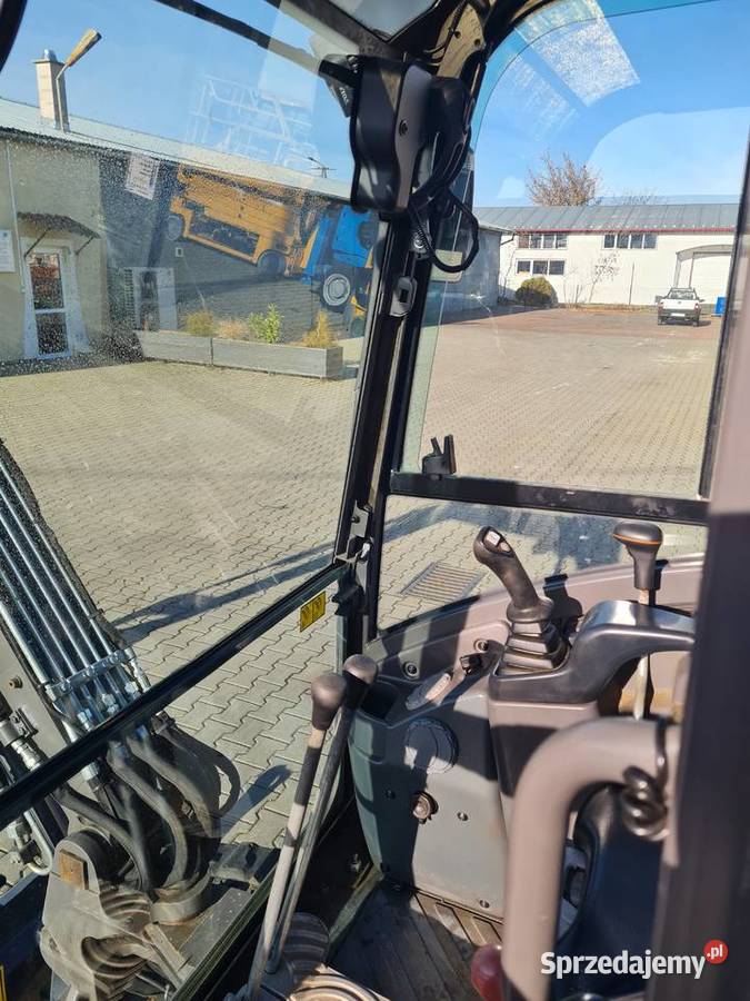 Minikoparka VOLVO EC27D 2018 Rok produkcji 2018 Dąbrowa Tarnowska sprzedam