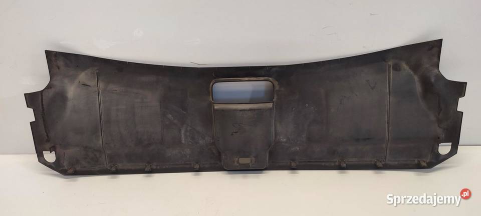 AUDI Q3 8U OSŁONA PASA PRZEDNIEGO 8U0807081C Karoseria dolnośląskie
