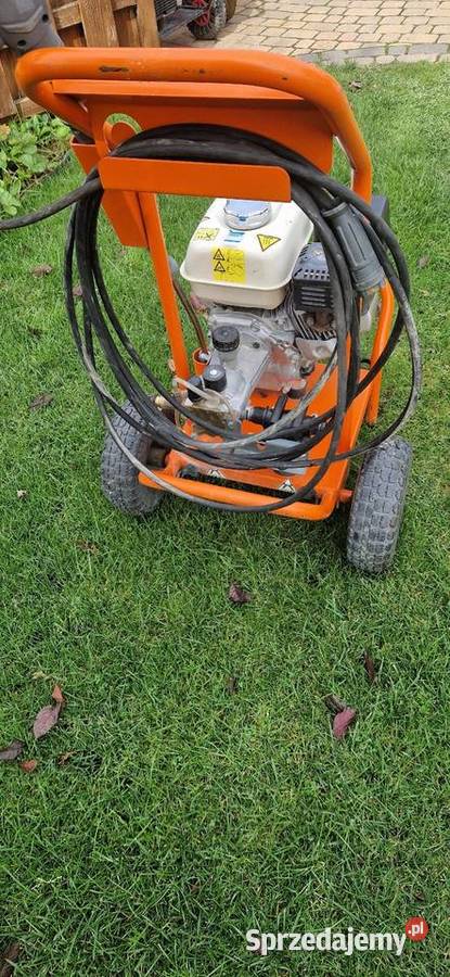 Myjka spalinowa wysokociśnieniowa Karcher silnik Namysłów